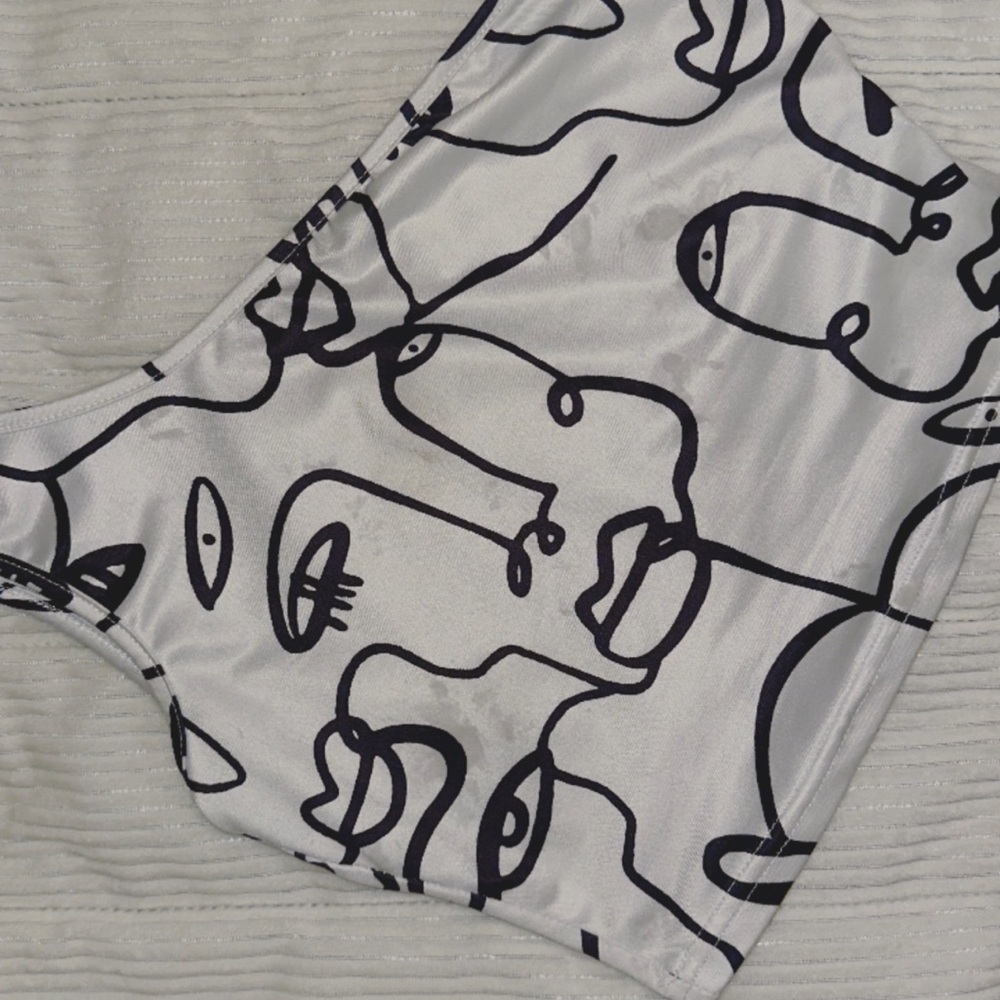 Abstract Black and White Crop Top